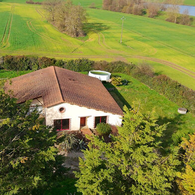 Maison 7 pièces 317900 €