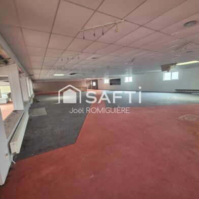 Commerce 3 pièces 190833 €