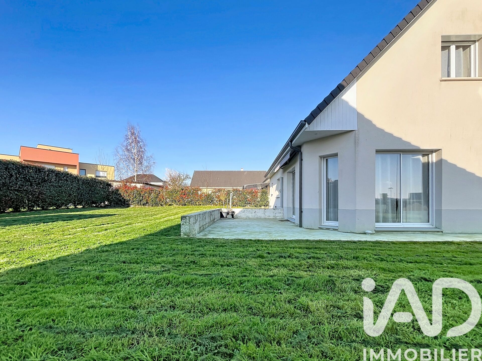 Port-Jerome-Sur-Seine - 102m² - 5p. - 4ch.