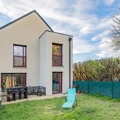 Maison 4 pièces 241960 €