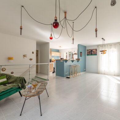 Maison 6 pièces 307110 €