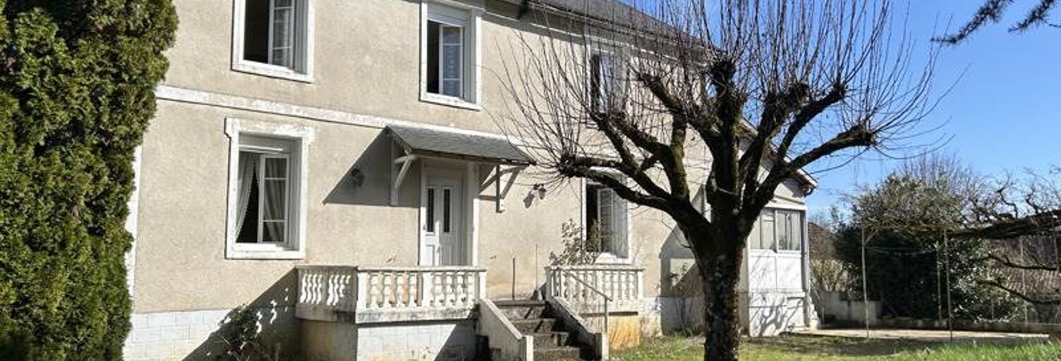 Maison 5 Pièces 108 m² à vendre à Saint-Martial-d'Albarède (24160)
