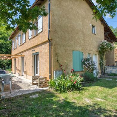 Maison 7 pièces 254500 €