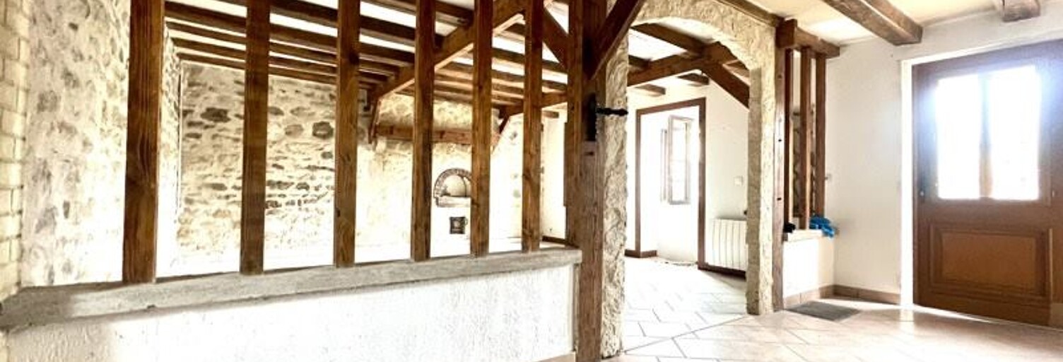 Maison 13 Pièces 168 m² à vendre à Épineuil-le-Fleuriel (18360)