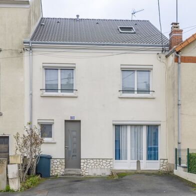 Maison 6 pièces 218325 €