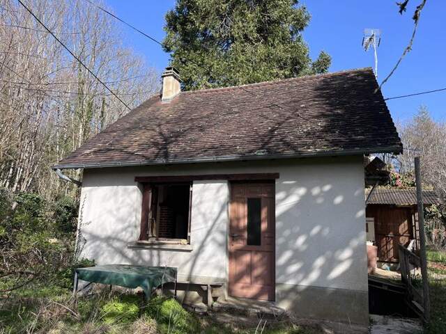 Maison en pierre de 1 pièces principales — photo du bien