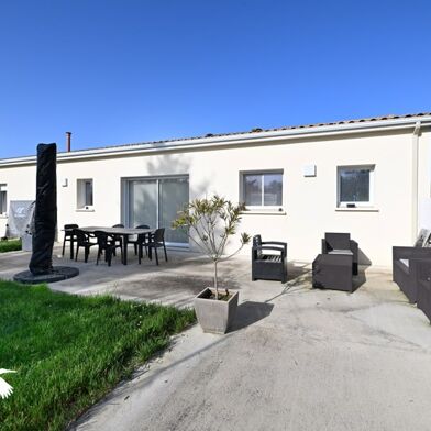 Maison 5 pièces 241960 €
