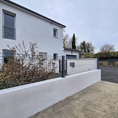 Maison 4 pièces 369600 €