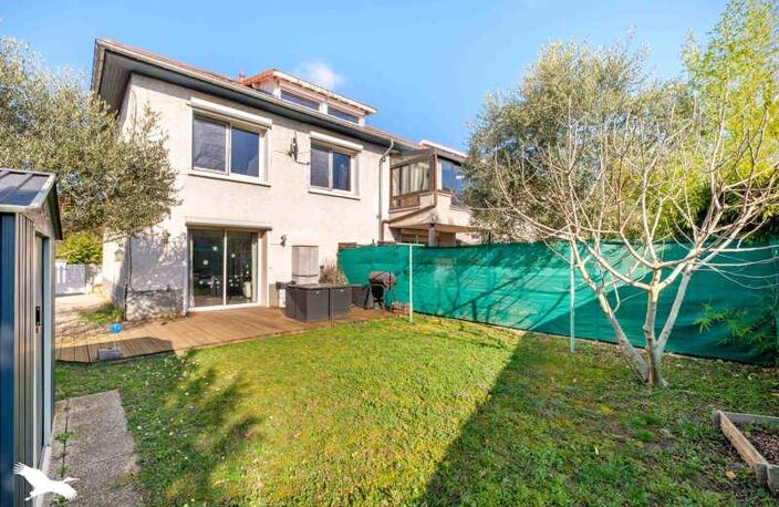 Vente maison 3 pièces 80 m² Bron (69500) — photo 2