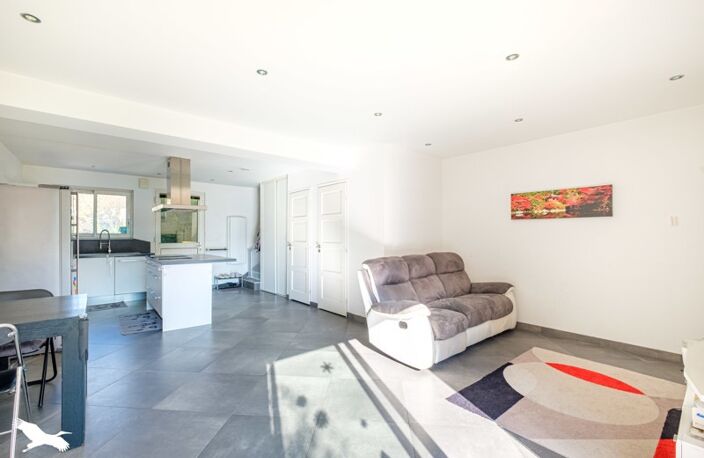 Vente maison 3 pièces 80 m² Bron (69500) — photo 5