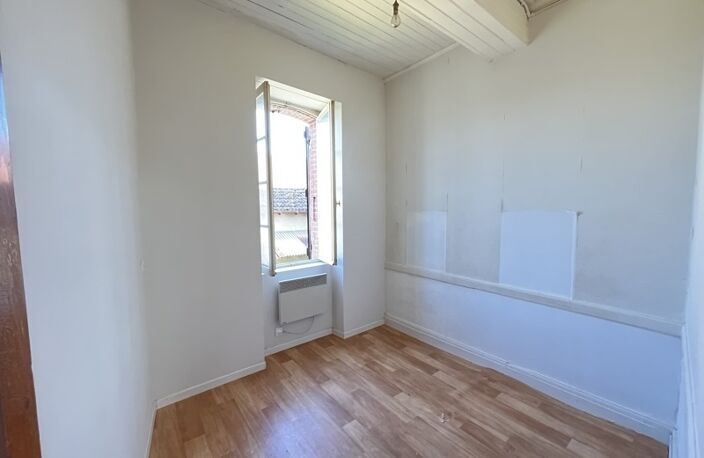 Maison de ville de 4 pièces principales — photo 5