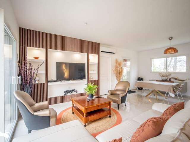Contemporaine de 4 pièces principales — photo du bien