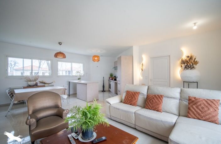 Contemporaine de 4 pièces principales — photo 2