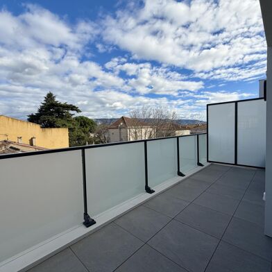 Appartement 3 pièces 228000 €