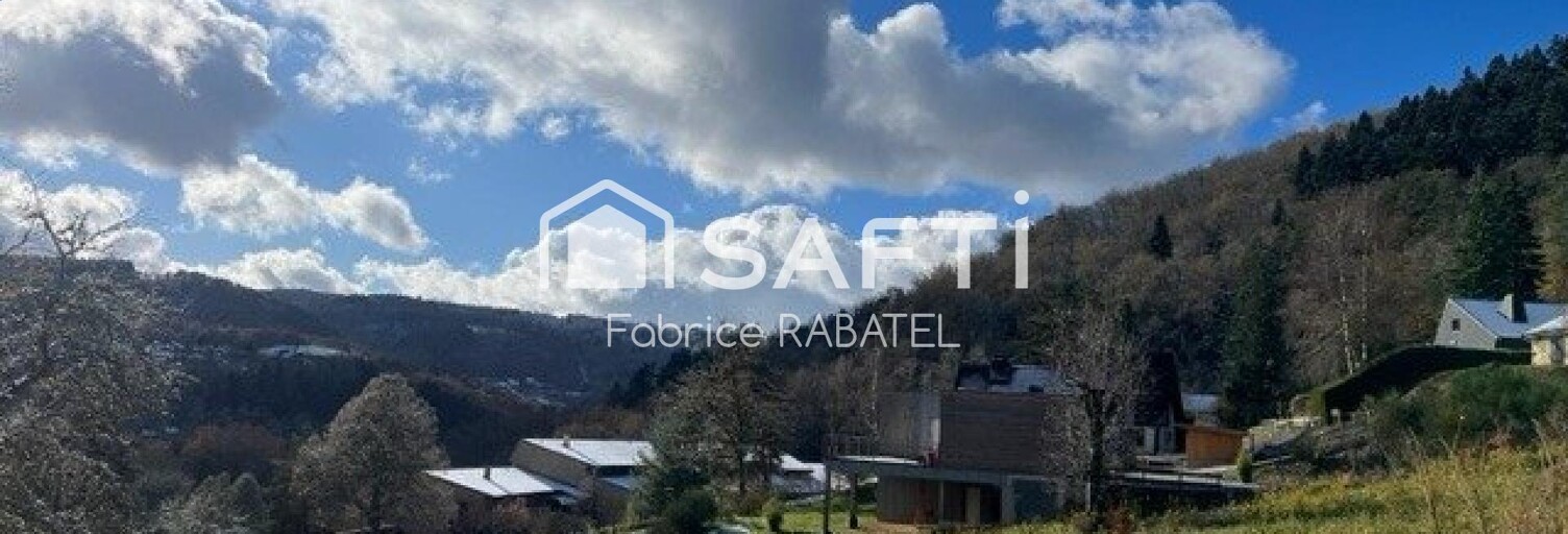 Terrain  2356 m² à vendre à Miremont (63380)