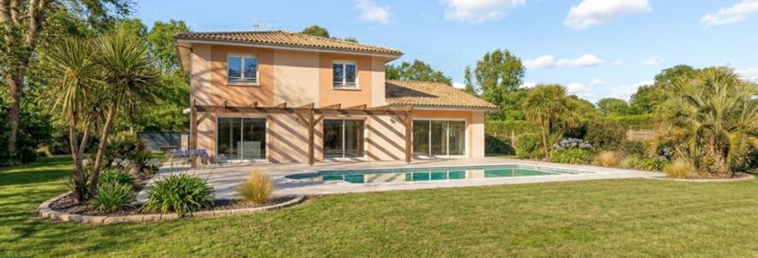 Maison 6 Pièces 183 m² à vendre à Saint-Jean-d'Illac (33127)