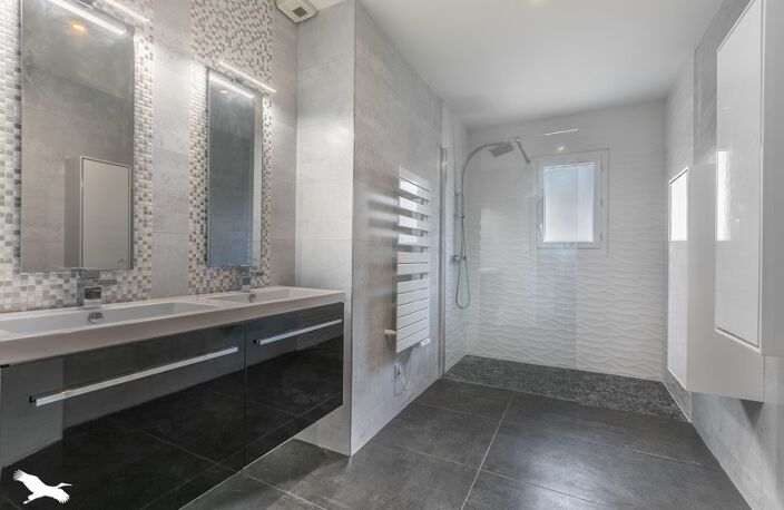 Contemporaine de 6 pièces principales — photo 4