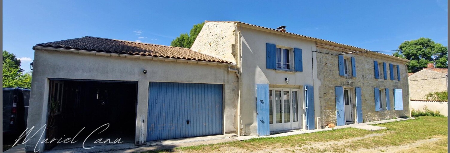 Maison 9 Pièces 284 m² à vendre à Vouhé (17700)