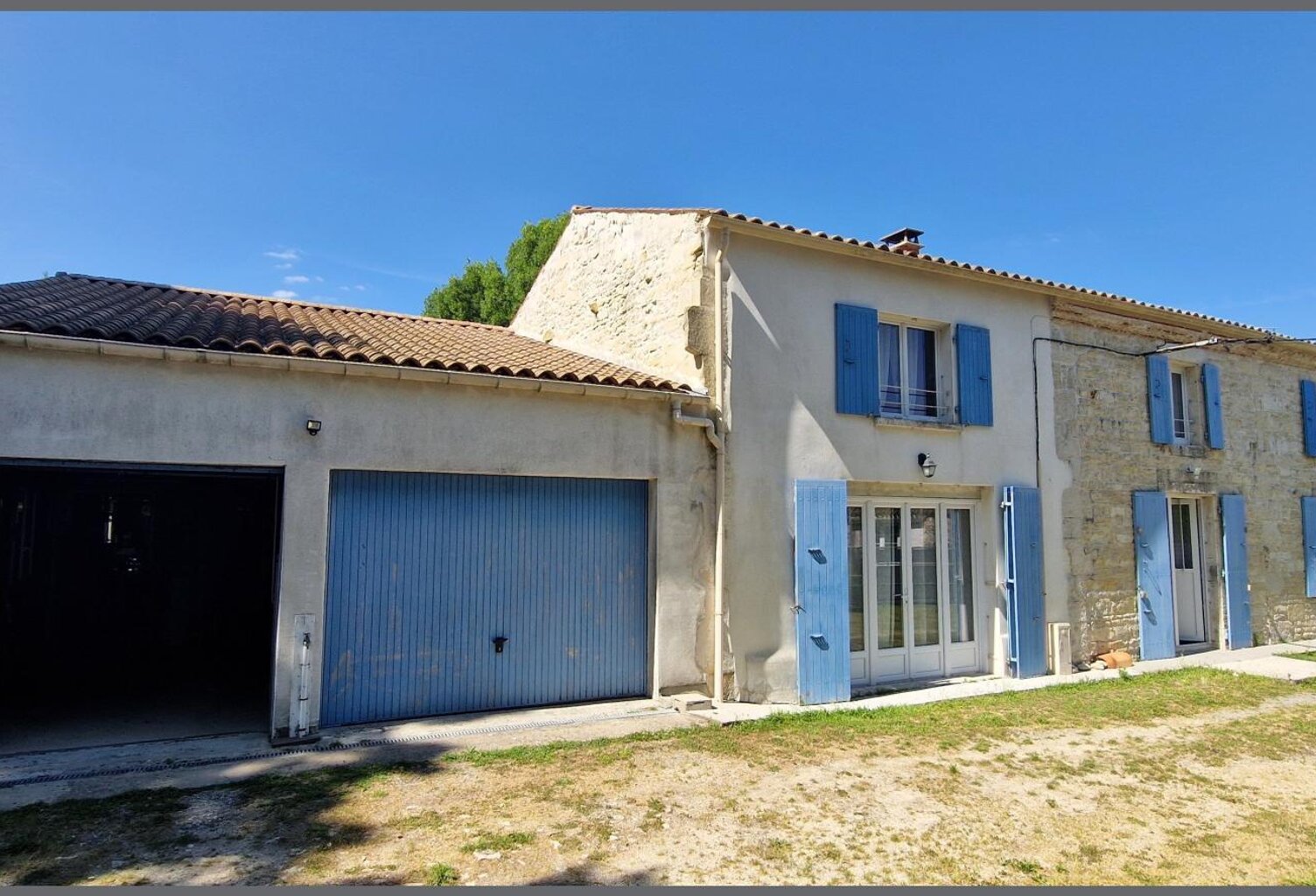 Maison charentaise alliant le charme à l'authenticité — photo 1