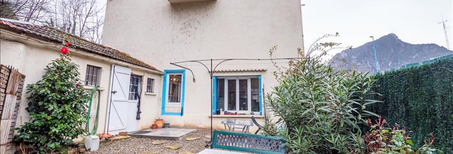 Maison 7 Pièces 157 m² à vendre à Tarascon-sur-Ariège (09400)
