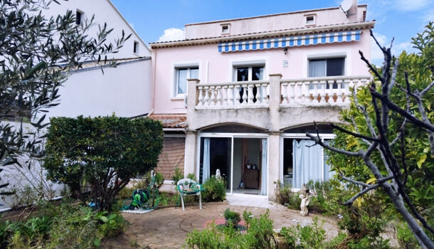Villa / Maison 6 pièces  à vendre Hyères 83400
