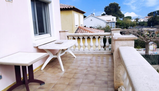 Villa / Maison 6 pièces  à vendre Hyères 83400