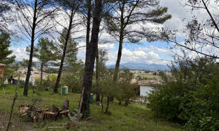 Terrain  1284 m² à vendre à Cuers (83390)