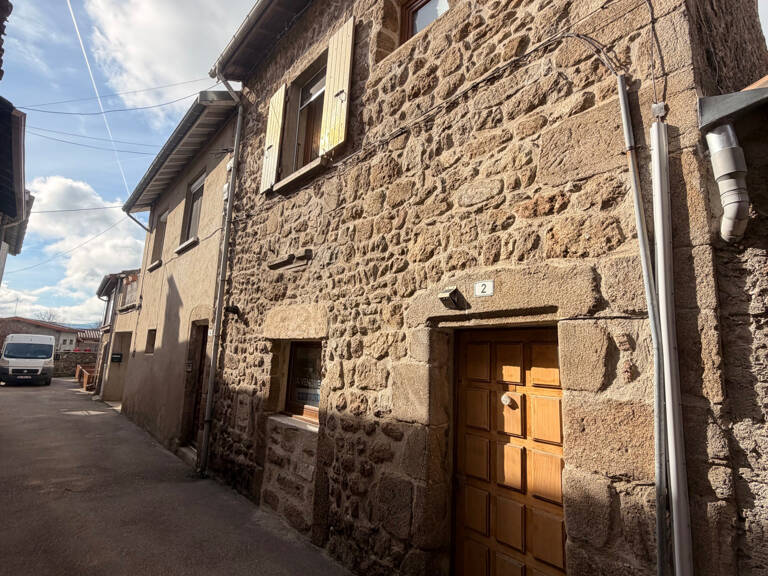 MAISON DE VILLAGE EN PLEIN CENTRE DE QUINTENAS — photo 1