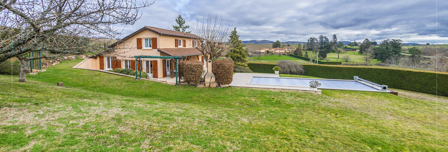 Maison 7 Pièces 170 m² à vendre à Saint-Vérand (69620)