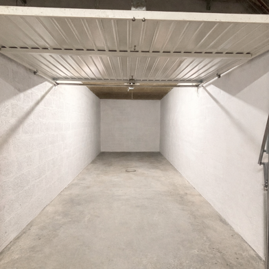 Garage  59000 €