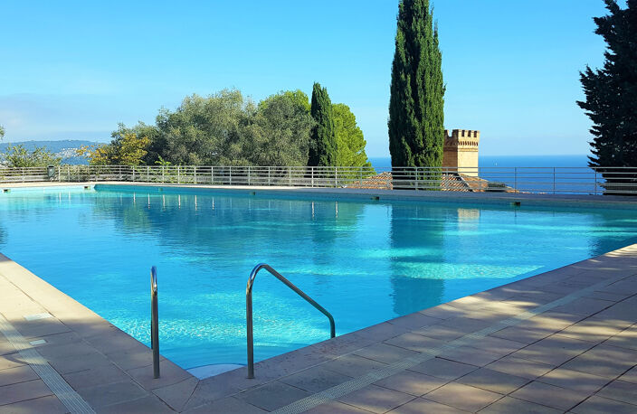 ABBAYE DE ROSELAND - 3 PIECES PRINC - TERRASSES - PISCINE - TENNIS — photo 4