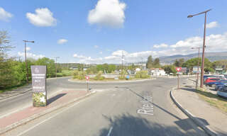 Garage  62 m² à vendre à Grasse (06130)