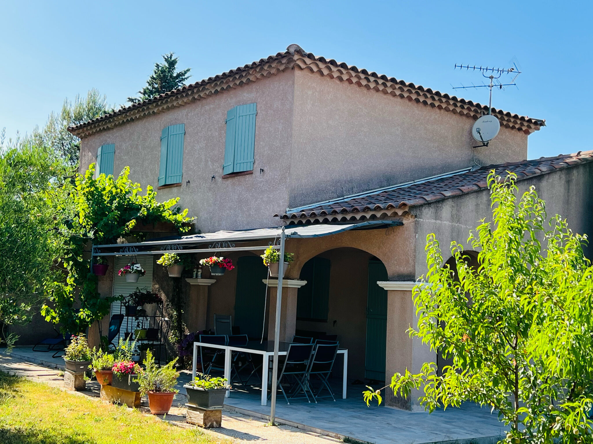 Villa / Maison  T5 à vendre Destrousse (La) 13112