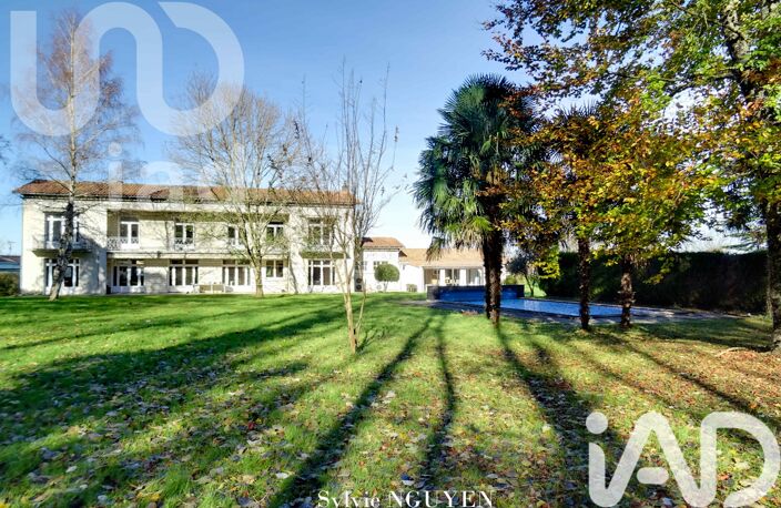 Vente Maison/villa 12 pièces — photo 2