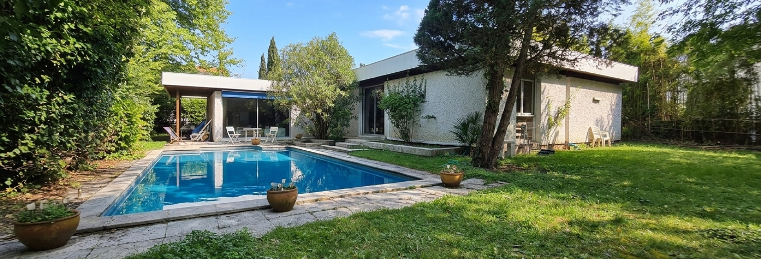 Maison 8 Pièces 210 m² à vendre à Bordeaux (33200)