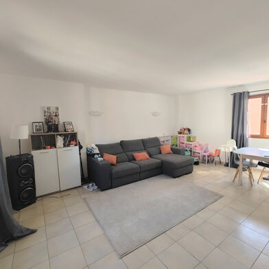 Appartement 3 pièces 245000 €
