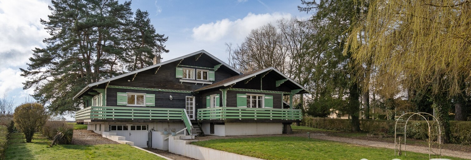 Maison 7 Pièces 180 m² à vendre à Saint-André-de-Corcy (01390)