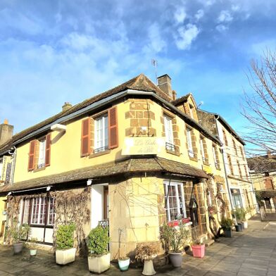 Maison 11 pièces 199900 €