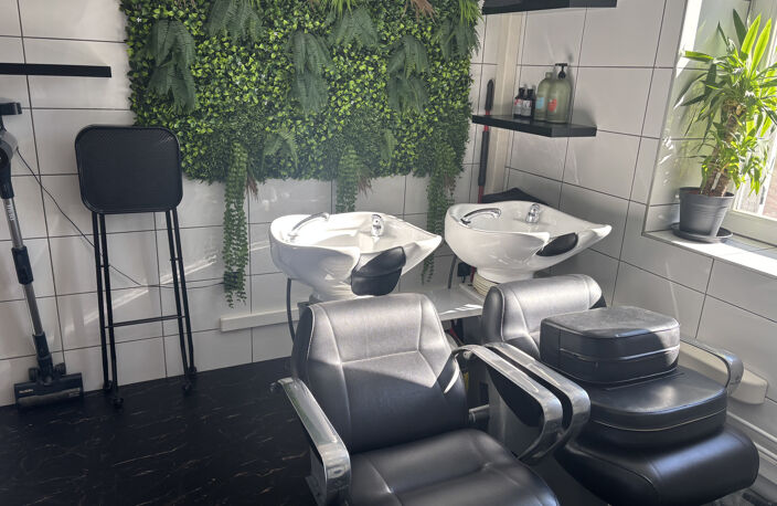 vends fonds de commerce de salon de coiffure à Malling — photo 3
