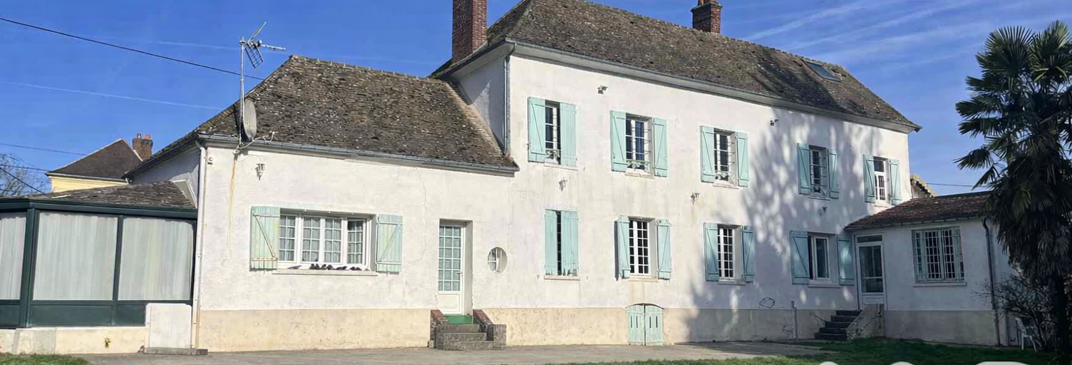 Maison 10 Pièces 244 m² à vendre à Gisors (27140)