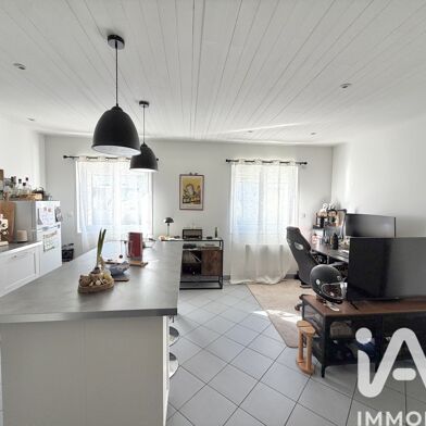 Maison 2 pièces 210000 €