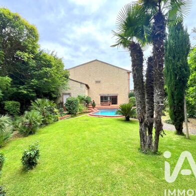 Maison 16 pièces 600000 €