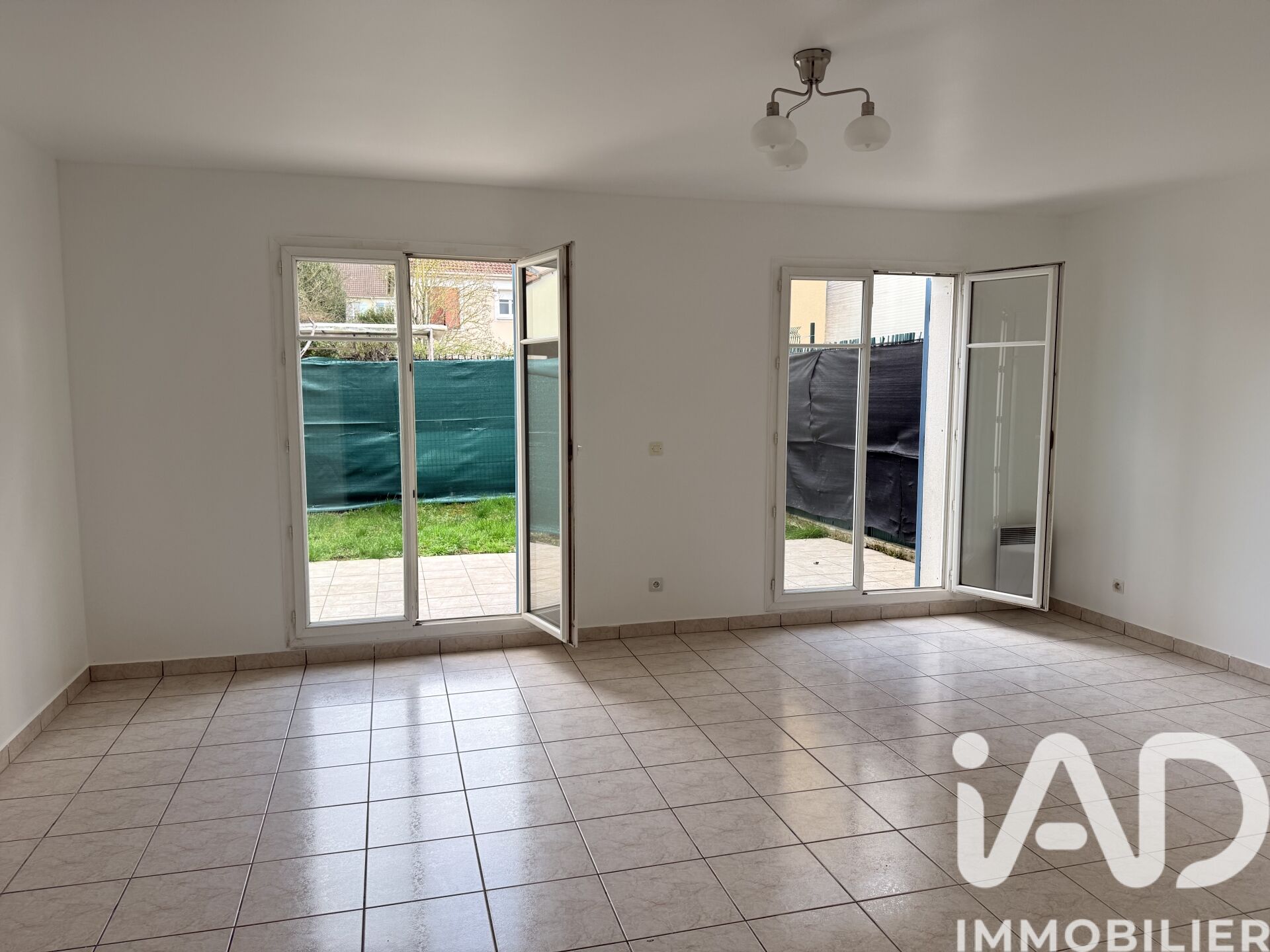 Vente Maison/villa 4 pièces - Photo 2