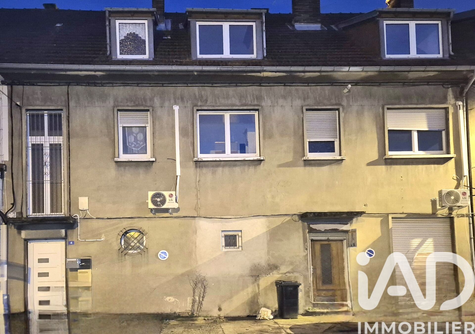 Vente Immeuble 340 m² - Photo 2