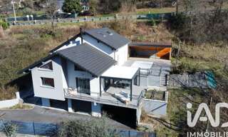 Maison 5 Pièces 137 m² à vendre à Saint-Georges-de-Commiers (38450)