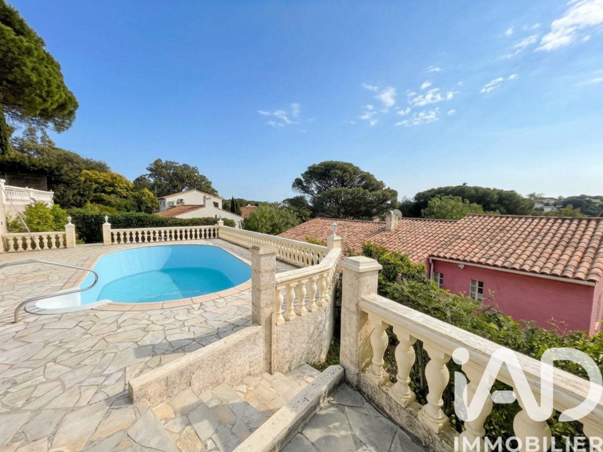 Roquebrune-Sur-Argens - 91m² - 4p. - 3ch.