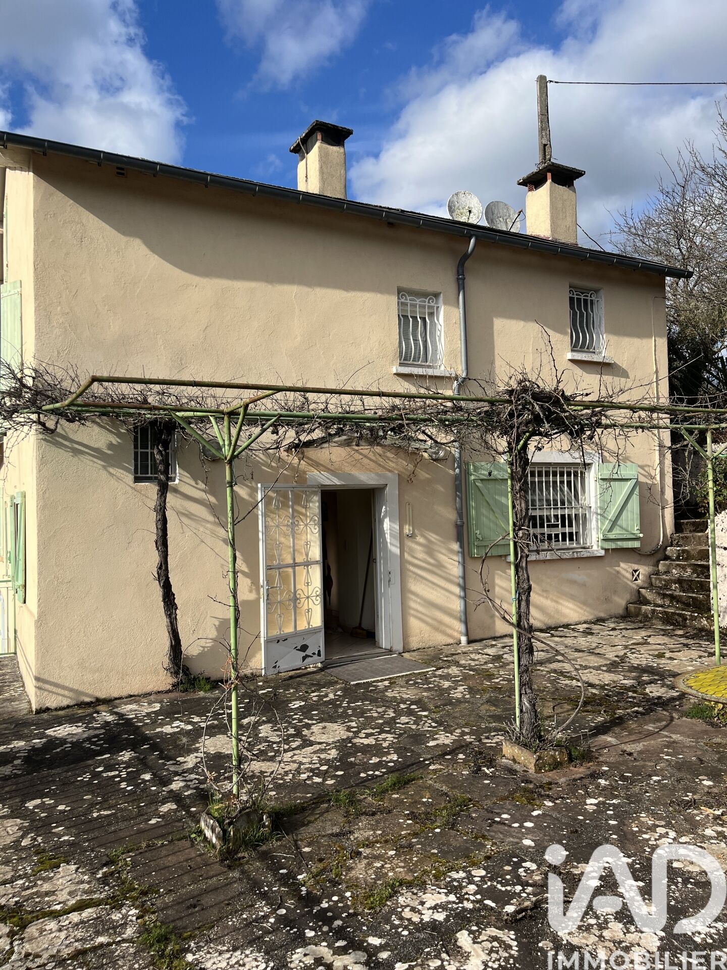 Laval-Roqueceziere - 160m² - 7p. - 4ch.