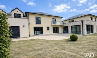 Commerce  435 m² à vendre à Le Mée-sur-Seine (77350)