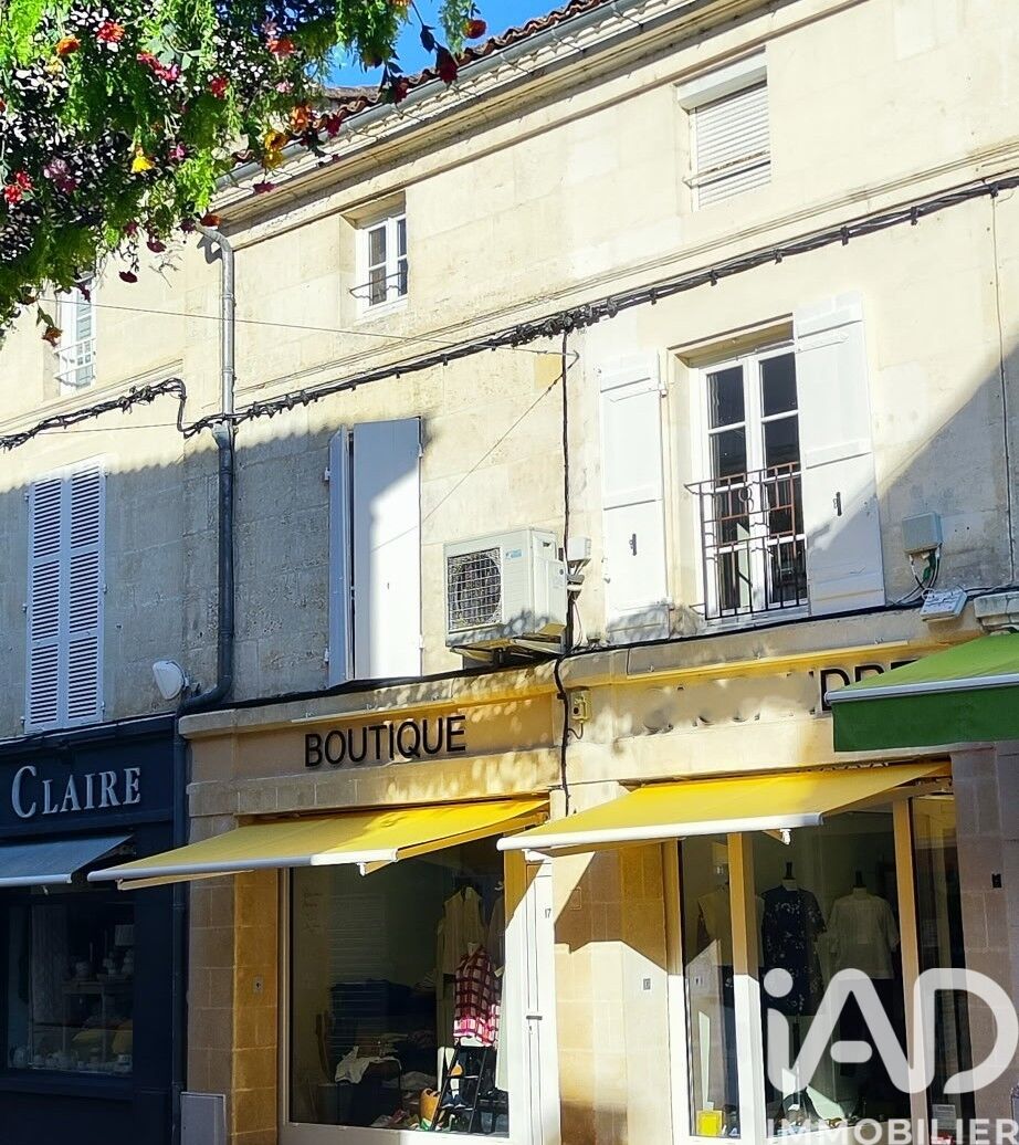 Jarnac - 208m² - 2p. - 1ch.