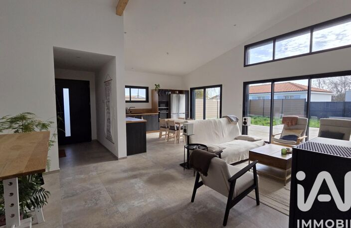 Vente Maison/villa 5 pièces — photo 3